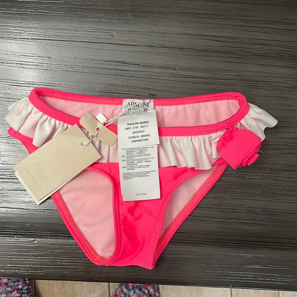 NWT Armani junior swimming briefs size 4T